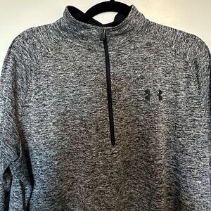 Under Armour Men’s Long Sleeve Athletic Shirt